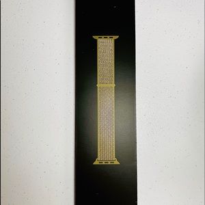 Apple Nike Sports Loop Olive Flak 40mm